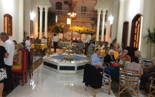 Alhambra Hotel