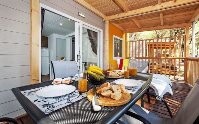 Mobile Homes Adriatic Camping Bi Village