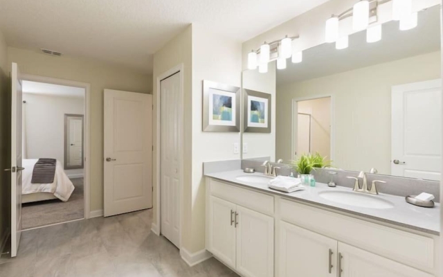 9BR ChampionsGate Pool Home