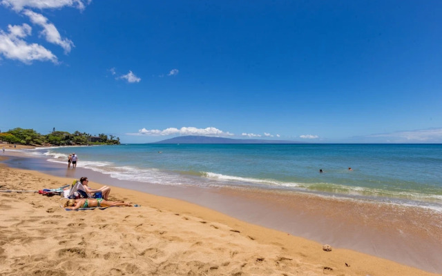 Sands Of Kahana 282 2 Bedroom Condo by RedAwning