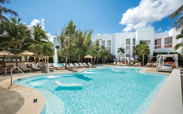 Sunscape Akumal Beach Resort & Spa - All Inclusive