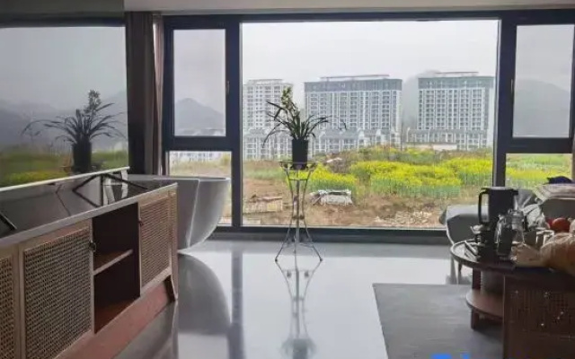 No. 9 Courtyard Homestay (Qimen HSR South Station)
