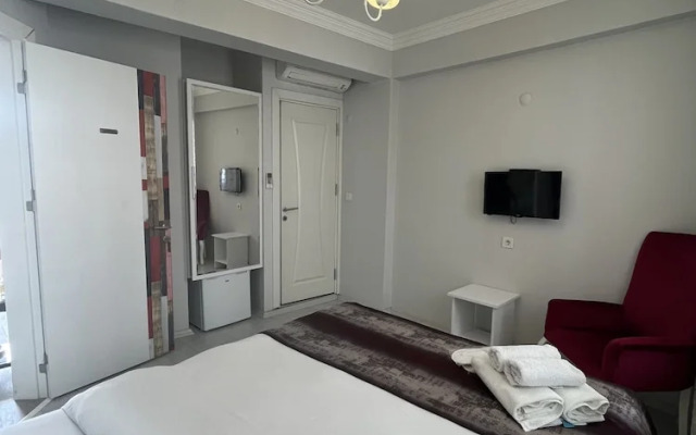 Ada Evi̇ Mu