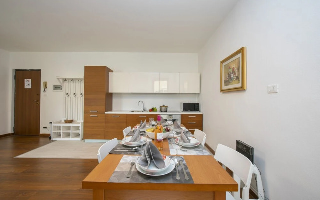 Residenza Rocca Del Lago 4