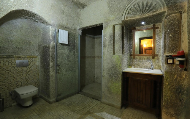 Antique Terrace Suites
