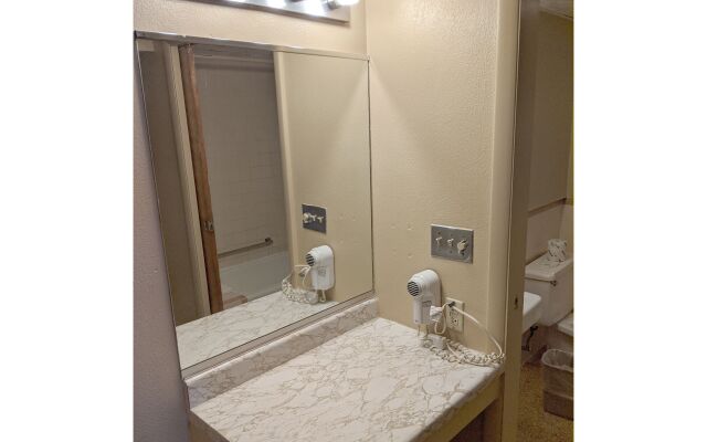 Americas Best Value Inn Vandalia