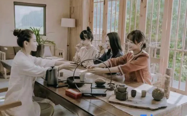 Guyuan Holiday Hostel