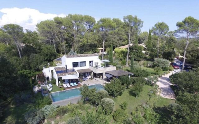 Villa & Gites La Corbusière
