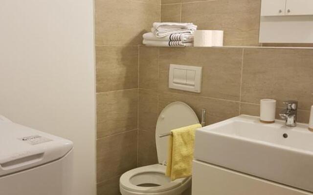 Apartament Ultracentral Monadin 2