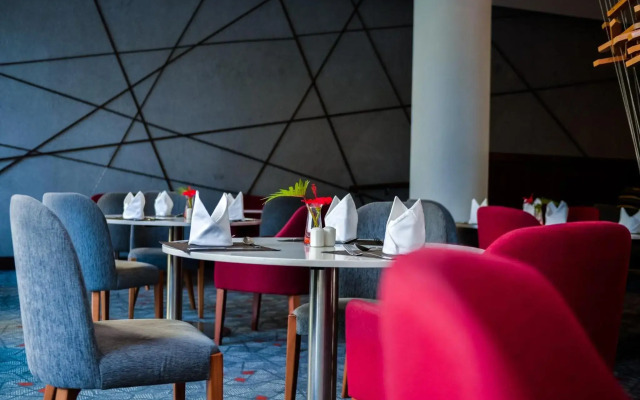 Crowne Plaza Dar es Salaam by IHG
