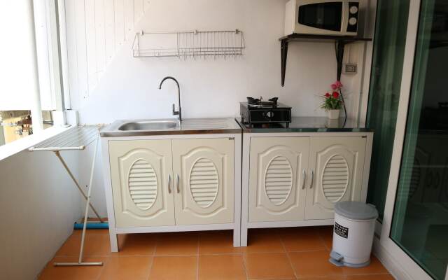 Sunshine Guest House