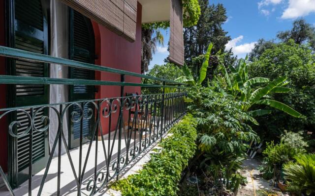 Lord Ape Suites Club