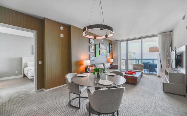 Oceanfront Luxe: Beach Condo