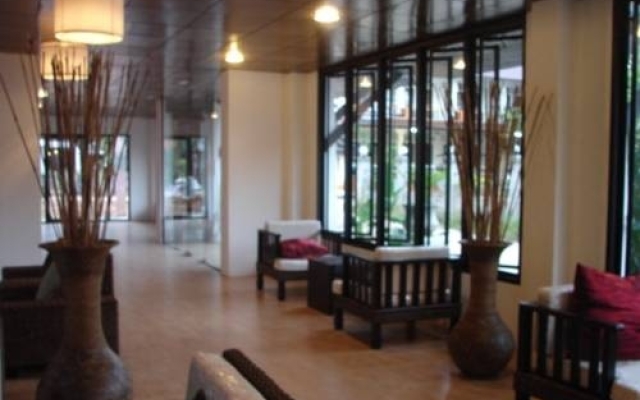 Holiday Park Hotel