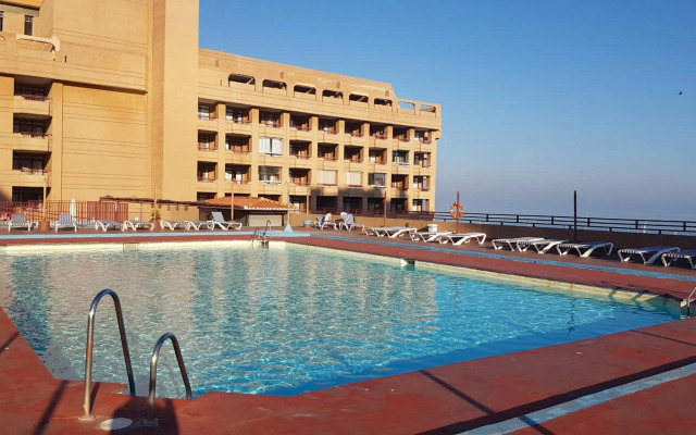 Las Palmeras Affiliated by FERGUS Hotel 