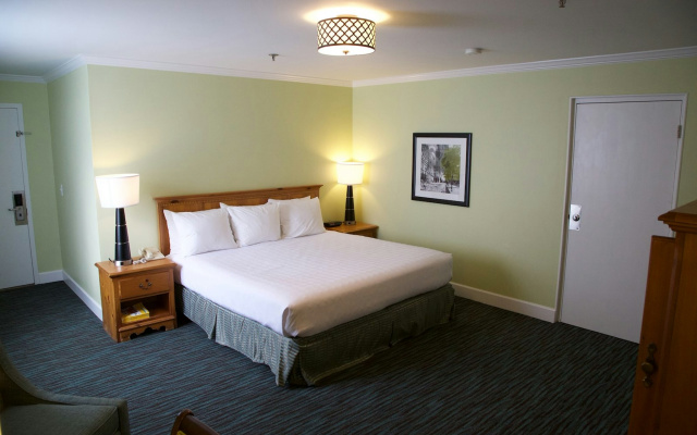 The University Inn at Emory