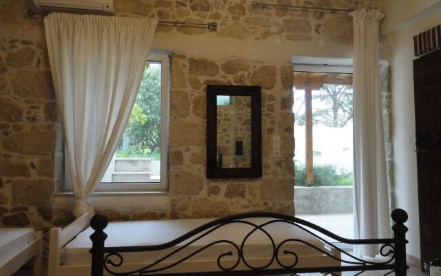 Villa Arokaria