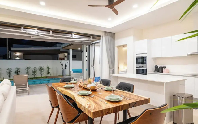 Villa Close to Fisherman's - KBR26