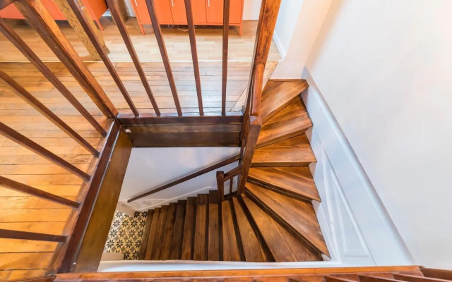 Newcenter Duplex