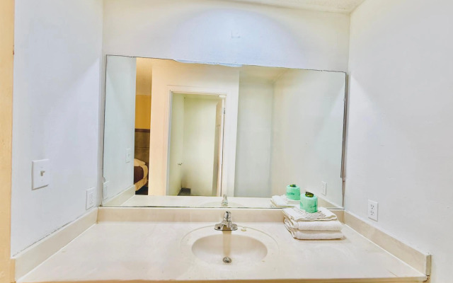 Woodbridge Inn By OYO Rome