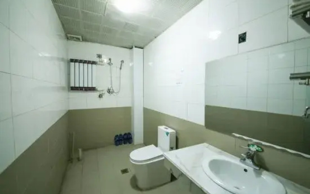 Wei Long Hotel