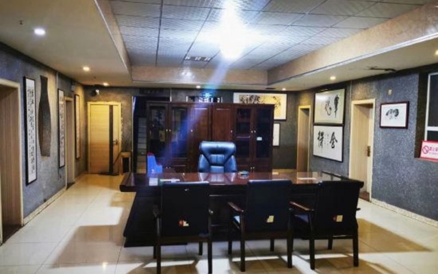 Furong Mingdi Hotel (Airport Yingbin Road Branch) – Hotel Rooms – Urumqi