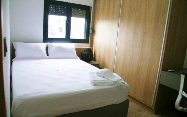 DAKAR by DAYS short-term accommodation apartment - DBD002