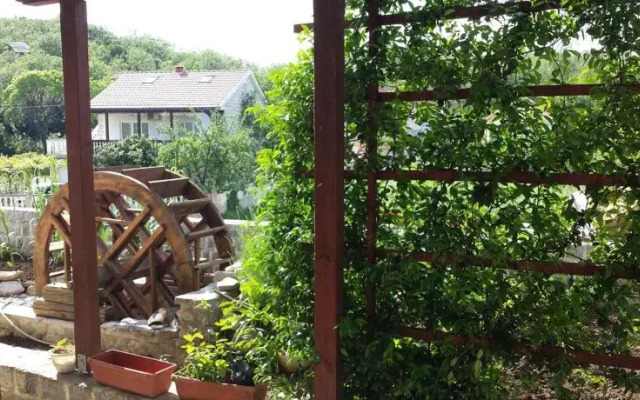 Apartmani Strahinja