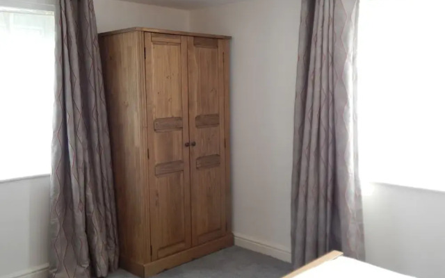 River Court Apartments LETS