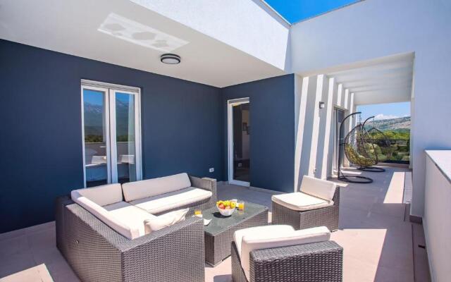 Villa Marijeta exclusive 5 star villa with 50sqm private pool, 6 bedrooms and playroom