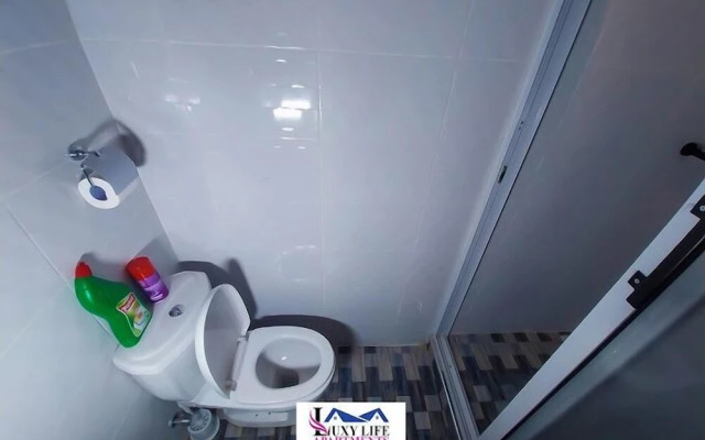 Lux Suites Luxylife Studios Kenol