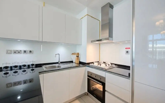 Airbetter- Dubai Palm Royal Bay Sea Face