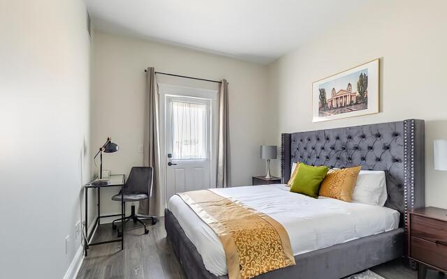 Iconic Rideau 1Bd Unit Balcony Free Parking