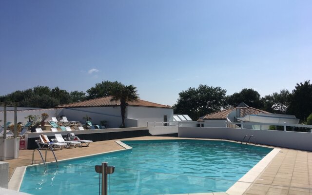 Camping à la Corniche