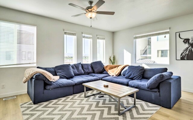 Modern Townhome - 8 Mi to Thanksgiving Point!