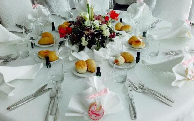Ariha Hotel