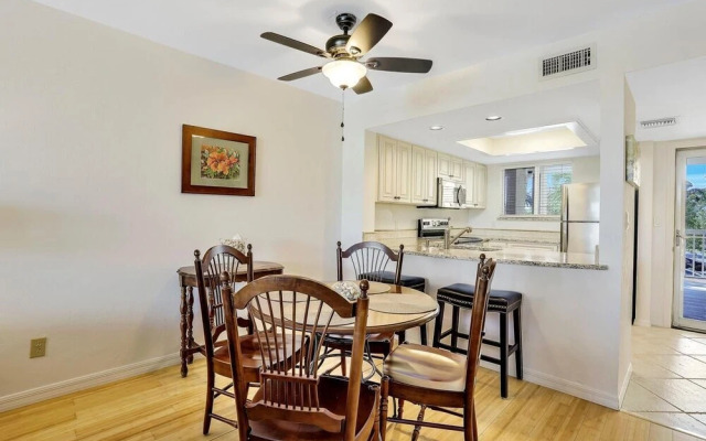 Eagle Cay Building 3-204