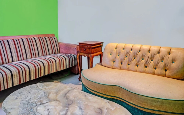 OYO 91599 Penginapan Mutiara Madiun