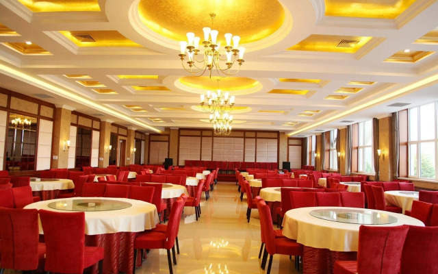 Haiyang Yujia Hotel