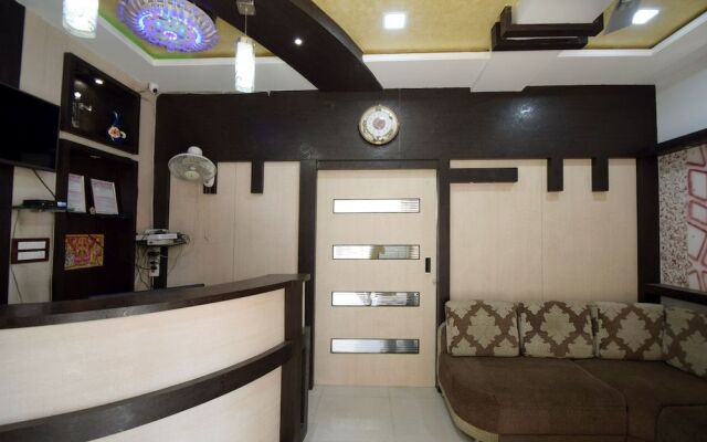 OYO 23358 Hotel Royal Inn