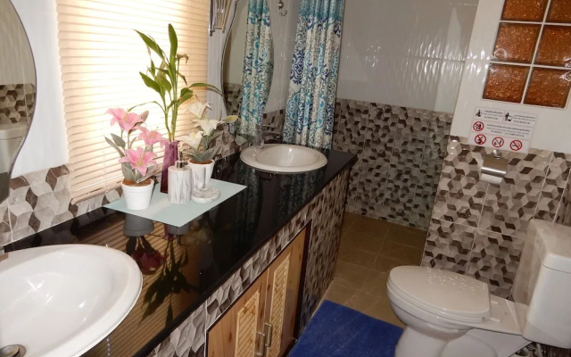 Luxury Holiday Villa Paradise