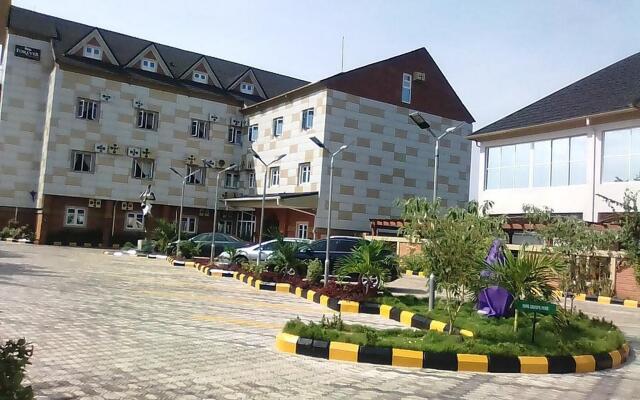 Forever Hotels and Suites