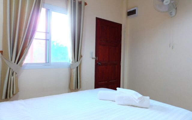 Nern Paksang Resort