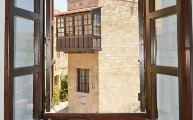 Meandros Suite in Old Town