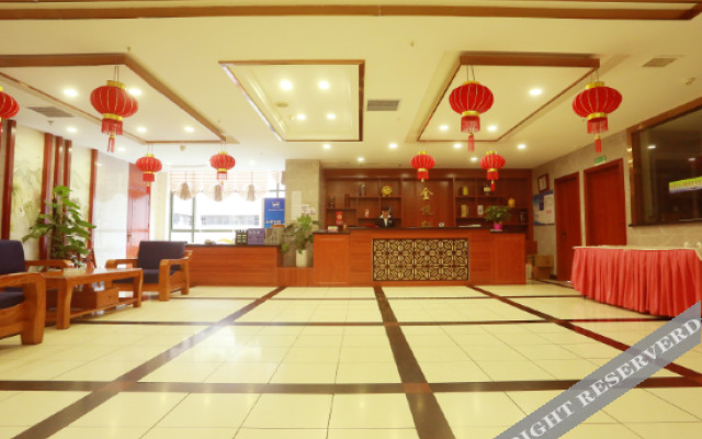 Grand Dragon Hotel