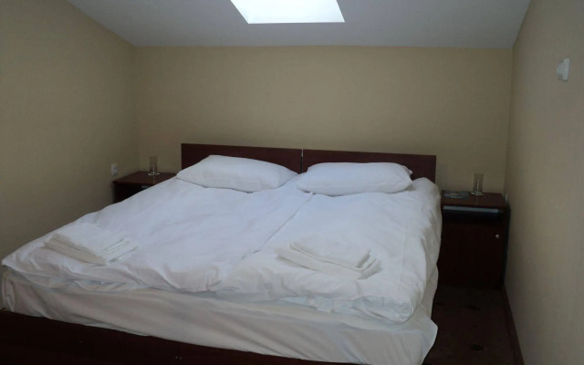 Matreshka Hotel