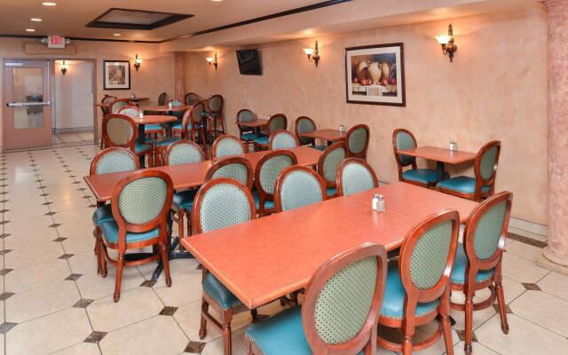 Holiday Inn Rancho Cordova by IHG