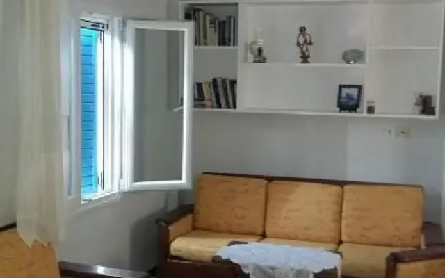 2 Bedrooms Plus