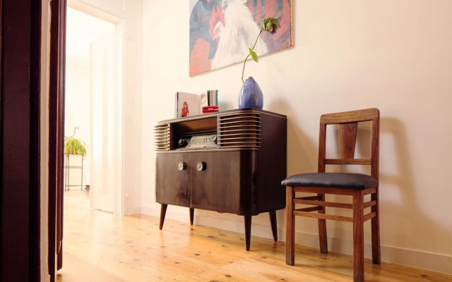 Lisbon Calling Rooms & Studio