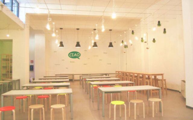 Mio Hostel